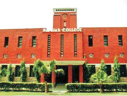 Ramjas College: Ranking, Courses, Fees, Admission, Placements